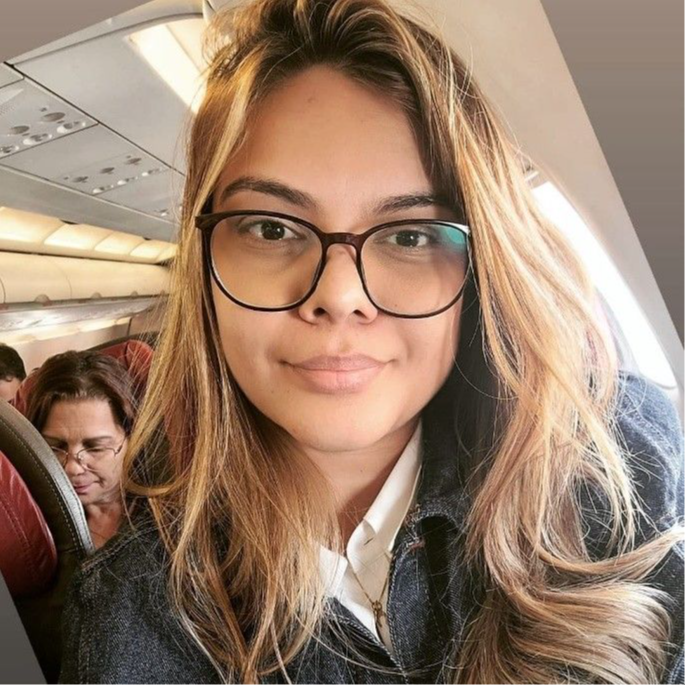 Profa. Esp. Maria Hellem