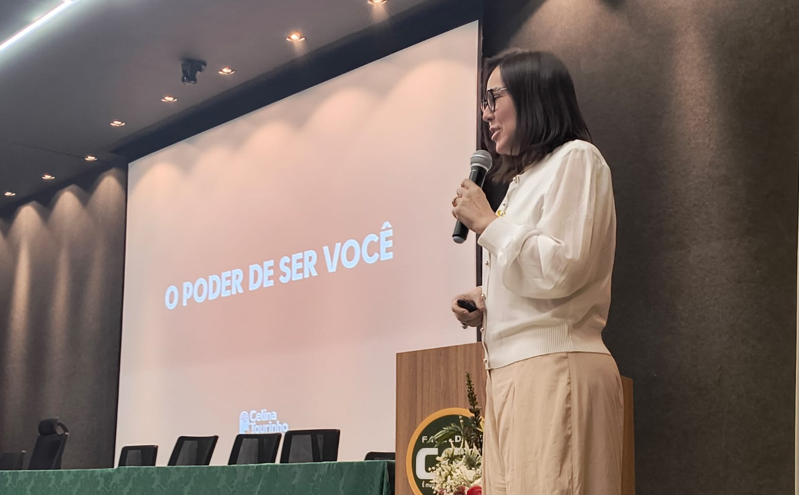 Setembro Amarelo: Faculdade CET Promove Reflexão e Conscientização  sobre Saúde Mental