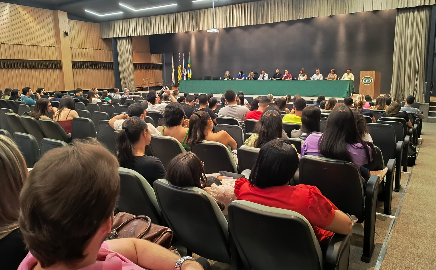  Faculdade CET Lança Curso de Extensão Inovador em Ressuscitação Cardiopulmonar com Cerimônia de Abertura
