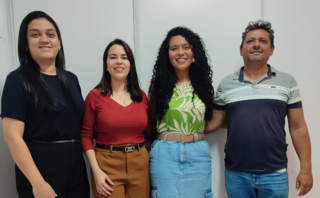 Coordenadora do curso de Farmácia realiza visita em campos de estágio 