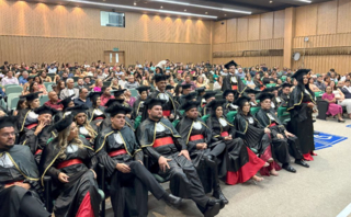 Faculdade CET celebra a formatura da Turma D12+D11 do curso de Direito