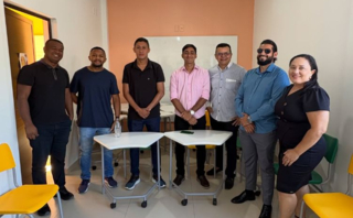 Iniciativa levou orientação sobre demandas civis e penais aos moradores, unindo o aprendizado prático dos estudantes ao compromisso com a responsabilidade social.