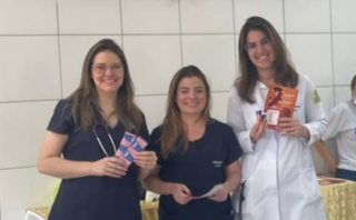 Internos de Medicina do UNI-CET realizam ação em alusão às campanhas Dezembro Vermelho e Dezembro Laranja em UBSs da zona Sul de Teresina